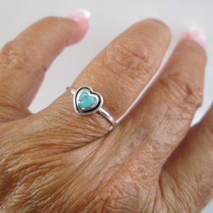 Dainty Turquoise Heart Ring>925 Sterling Silver ring,Genuine Turquoise Ring